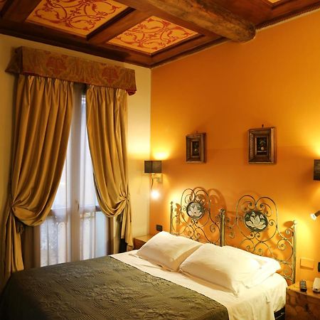 Albergo Delle Drapperie Boloňa Exteriér fotografie