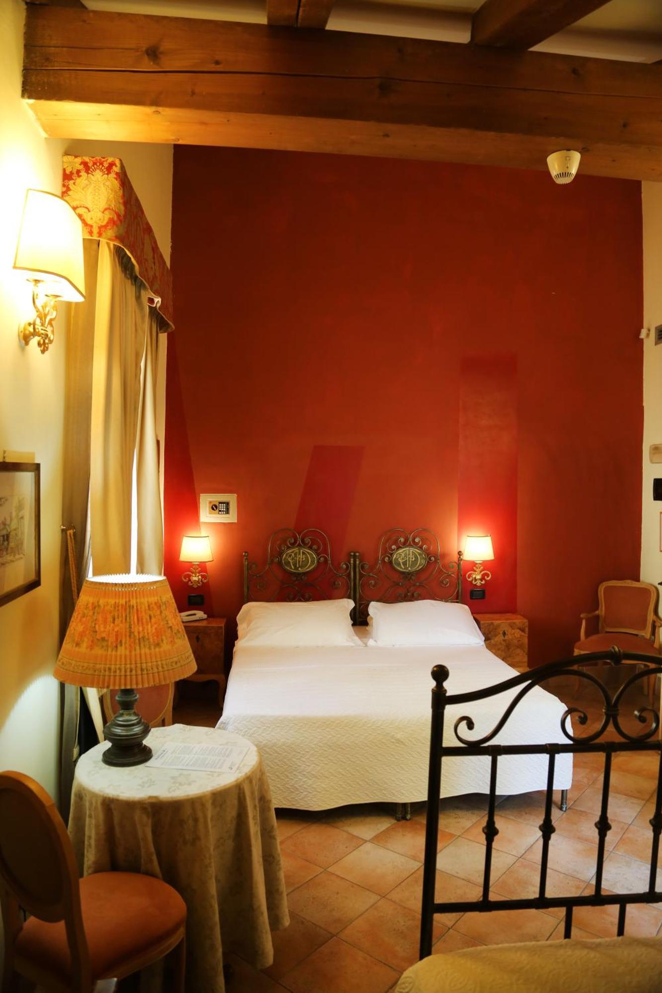 Albergo Delle Drapperie Boloňa Exteriér fotografie