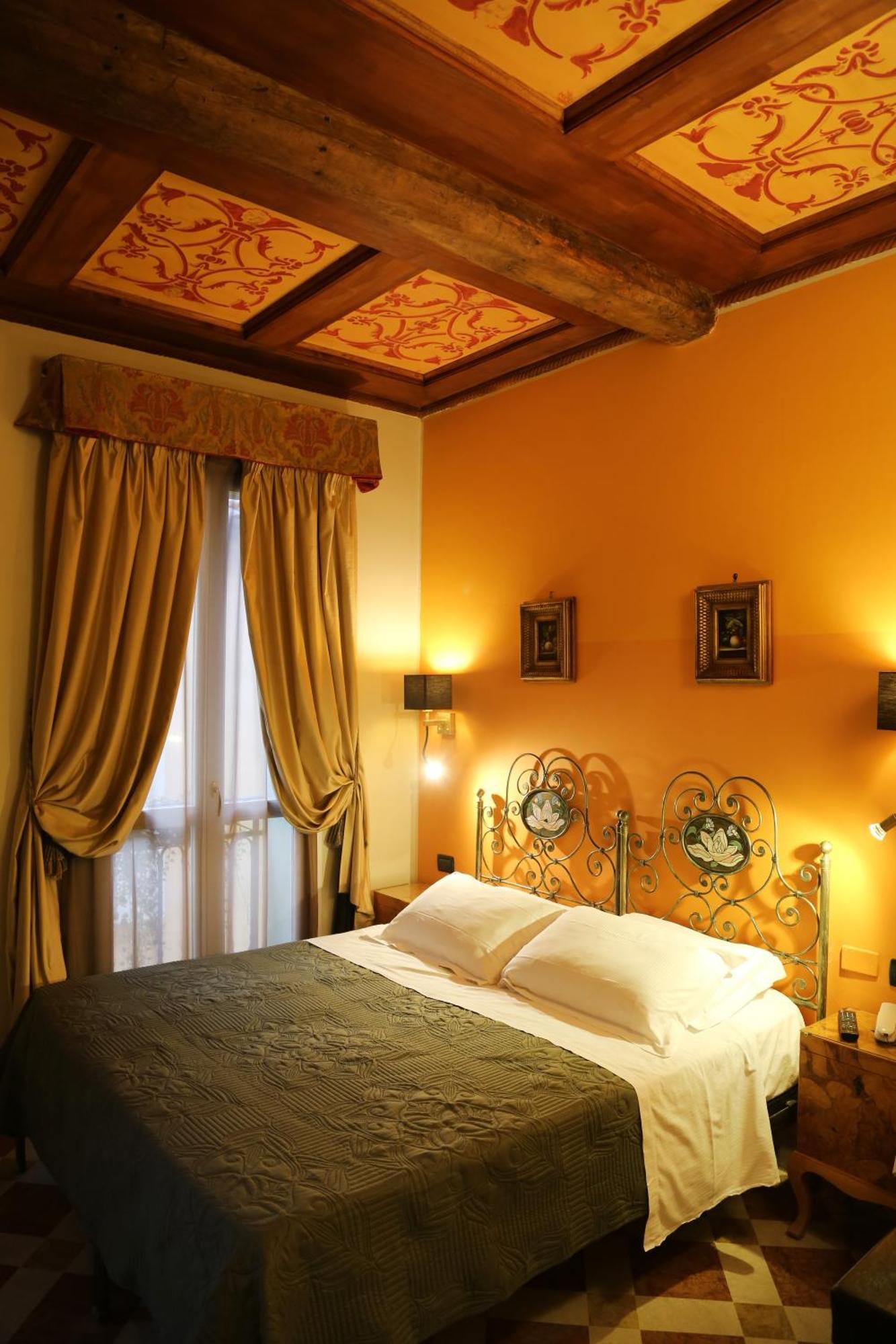 Albergo Delle Drapperie Boloňa Exteriér fotografie